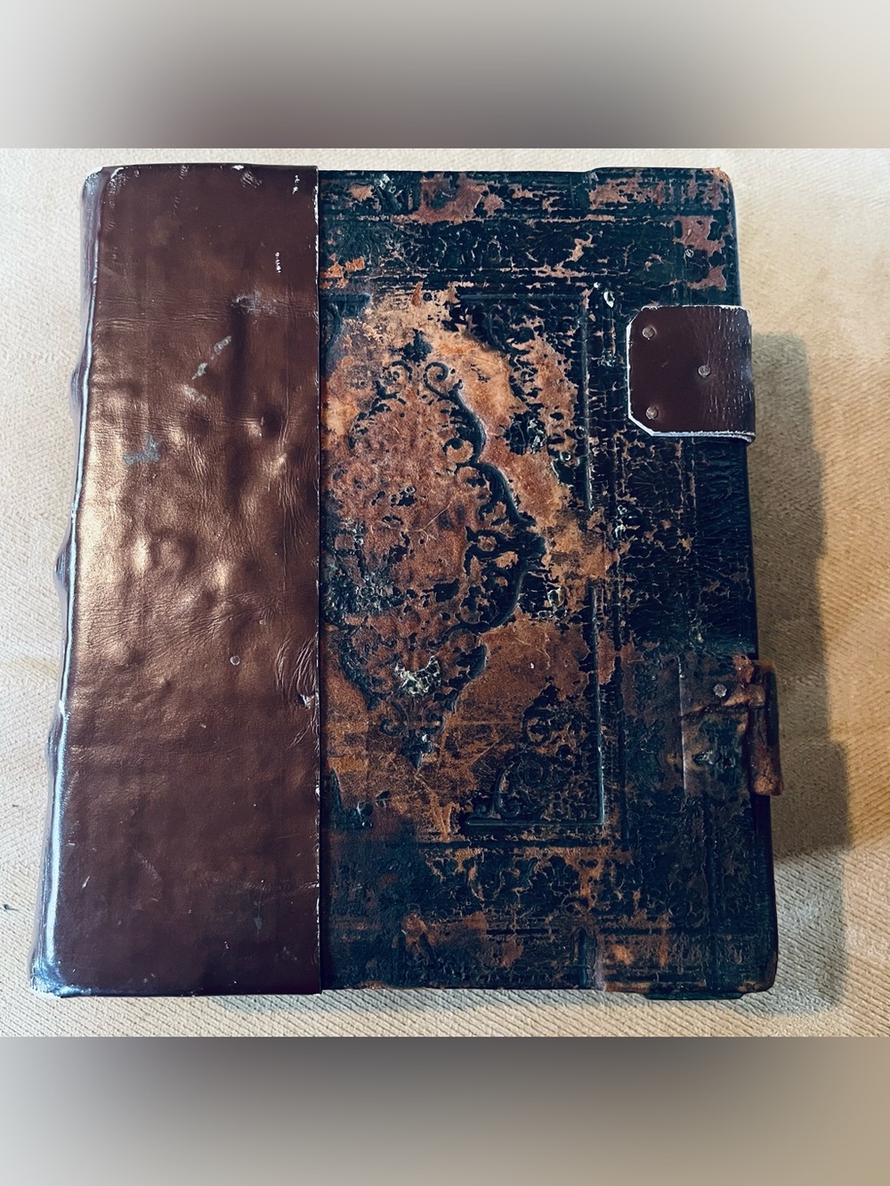 Antique Psalter of King David Bible Old Church Slavonic, Cyrillic script